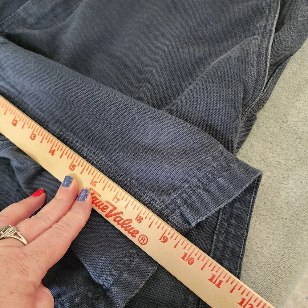 Duluth Trading Men's‎ Shorts Cargo Size 40 Blue *Measured size 39*